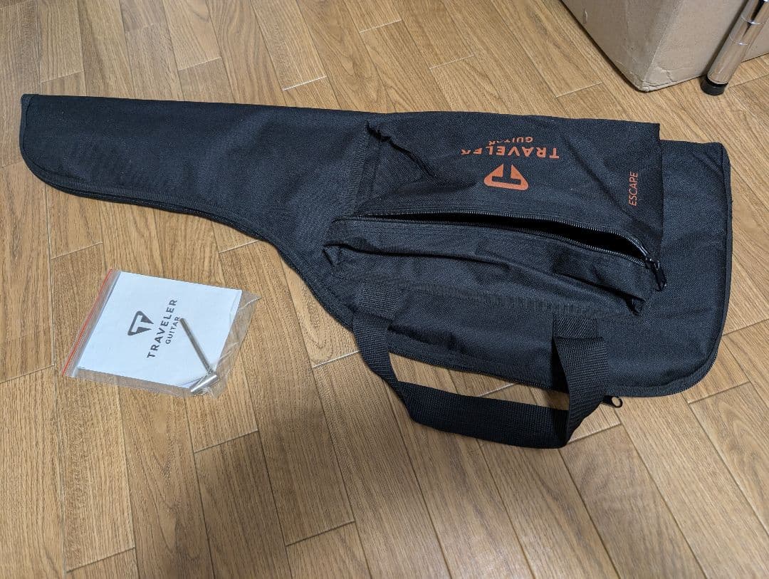 ギター Traveler Guitar escape
