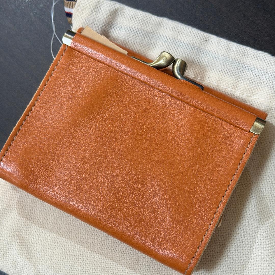 【新品未使用】イルビゾンテ 二つ折り がま口 財布 キャラメル ヤキヌメ