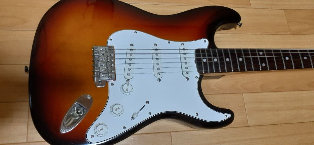 再々お値引きです【稀少】『フェルナンデス』ジャパンビンテージストラト