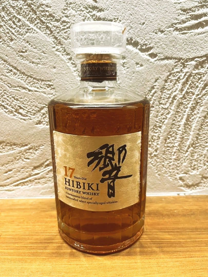 サントリー　ウィスキー　響17年　700ml
