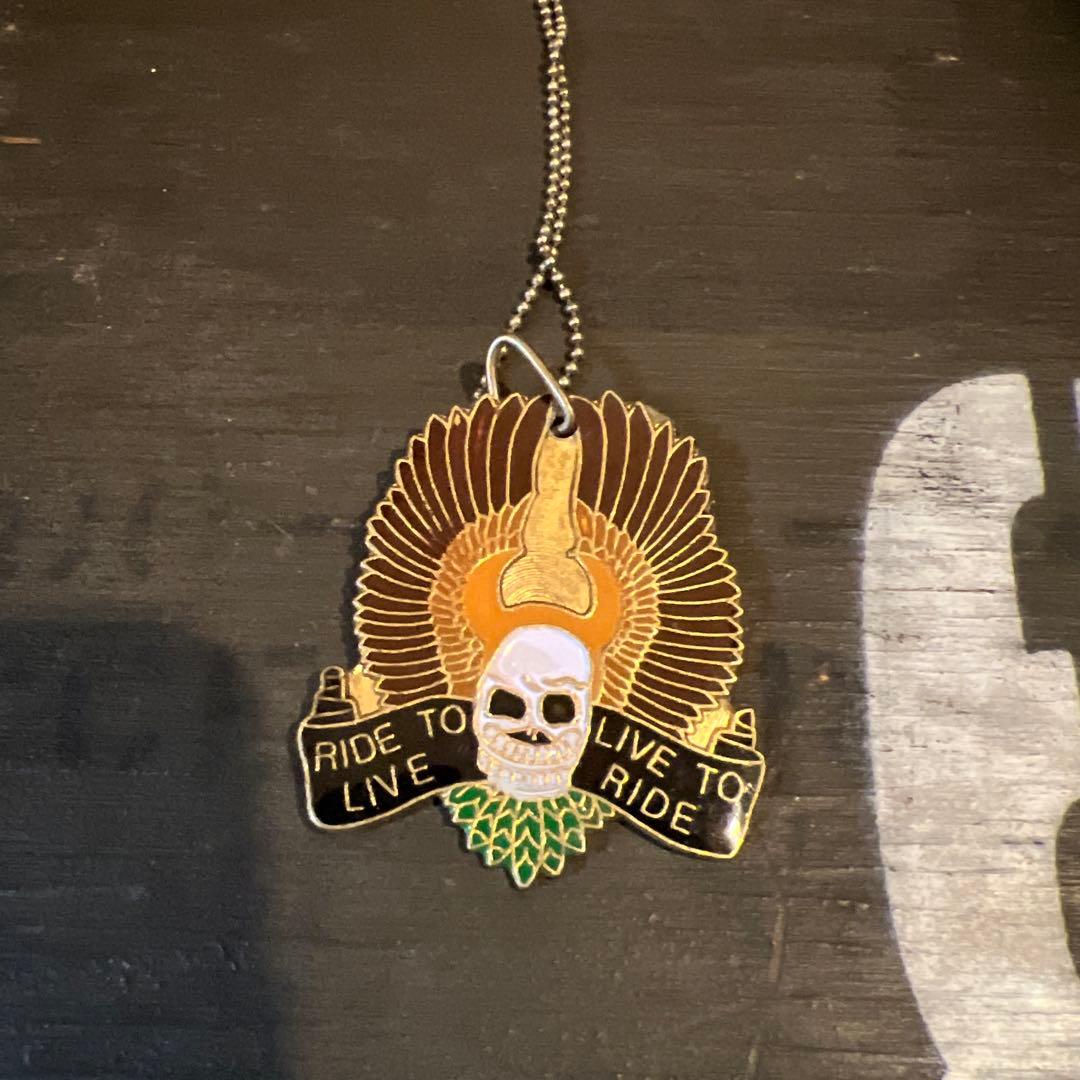 70年代　ビンテージハーレー　スカルペンダントトップ　スカルウイング