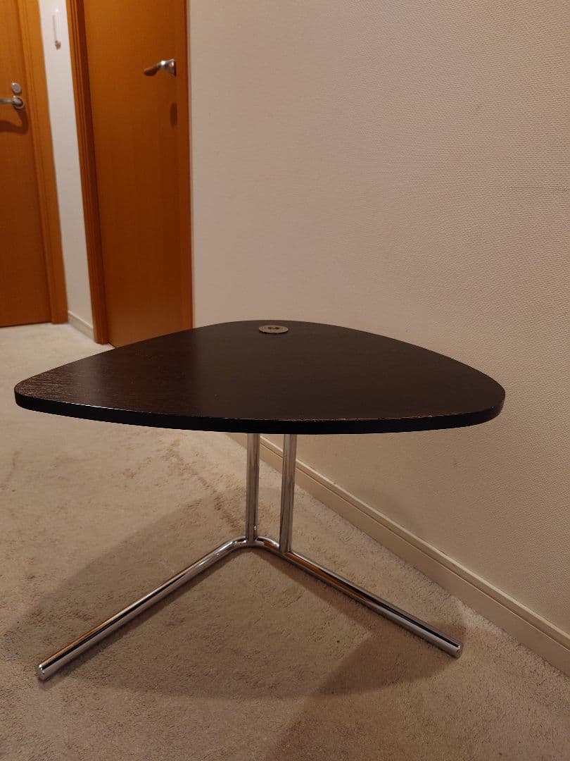 アクタス　サイドテーブル　テクタ