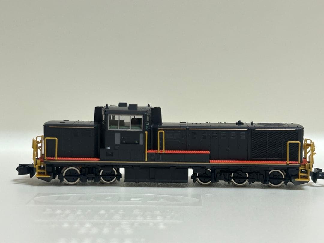 鉄道模型　Nゲージ　TOMIX 2230 DE10 JR九州黒色塗装B