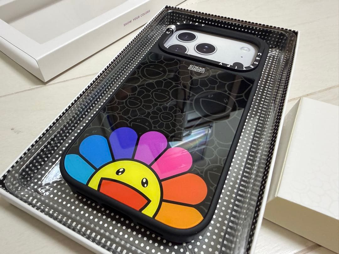 公式サイト購入品 CASETiFY スマイルiPhone17pro 村上隆