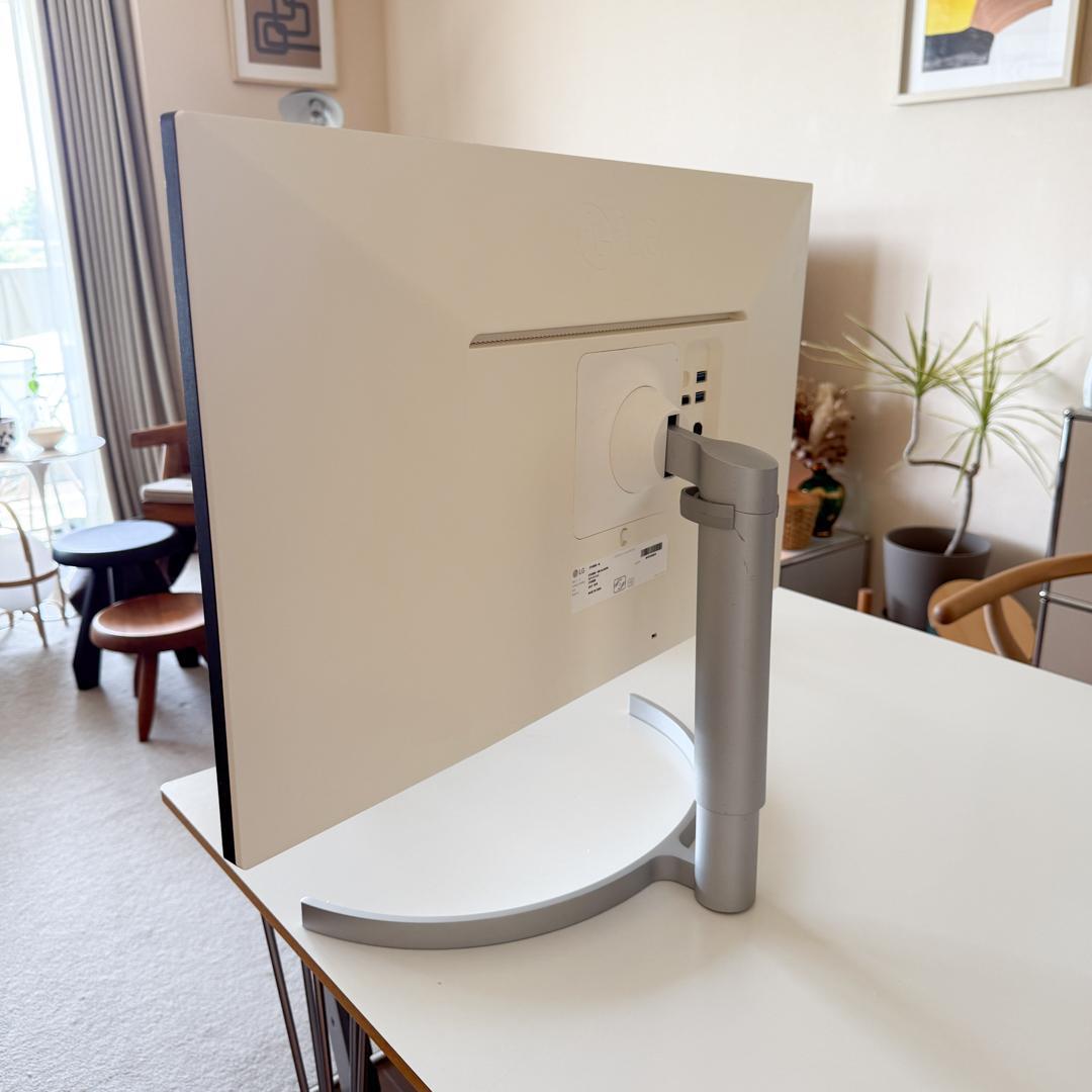 LG ディスプレイ モニター本体 USB-C対応 27UK850-W