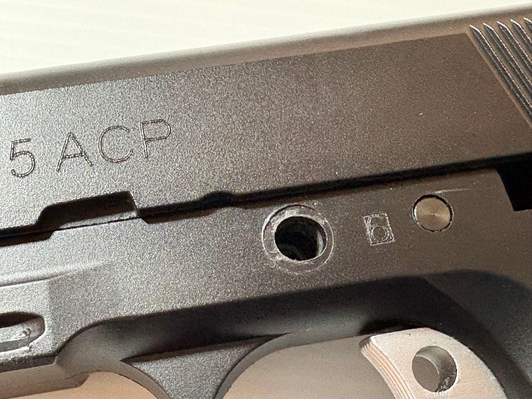 Carbon8 M45 CQP CO2ガスガン