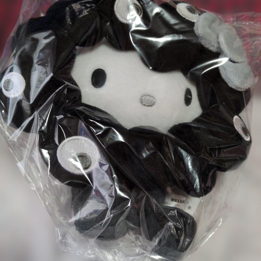 【Мサイズ３体】サンリオミャクミャク なりきりぬいぐるみブラック（マイメロディ)