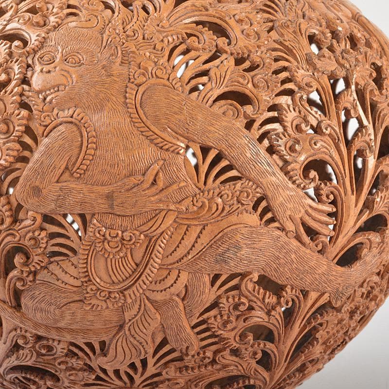 仏教美術　椰子の実彫刻　神獣透　ランプシェード　C　R7318