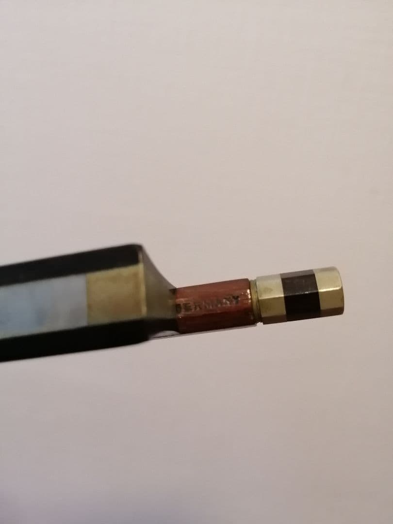 ヴァイオリン　弓　ジャーマン　4/4