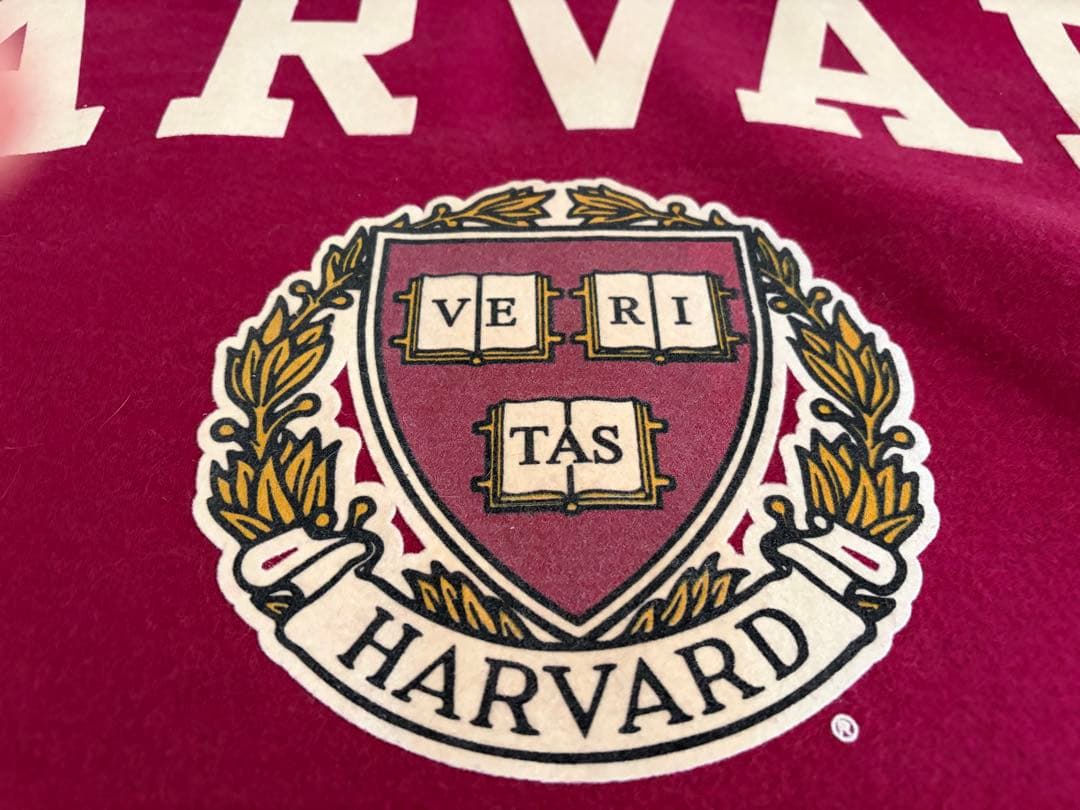 ハーバード大学　エンブレム タペストリー