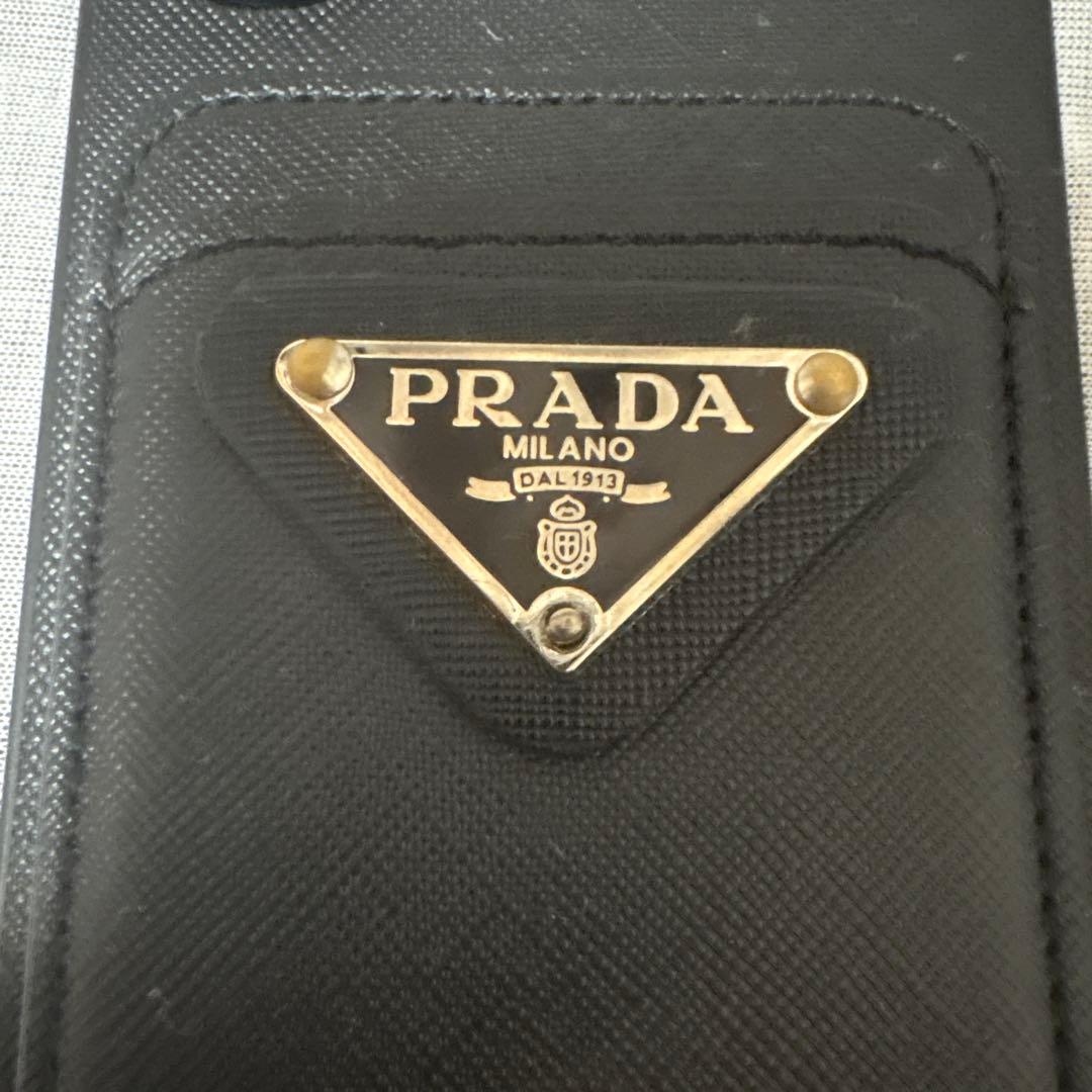 PRADA iPhone16スマホケース　最終値下げ