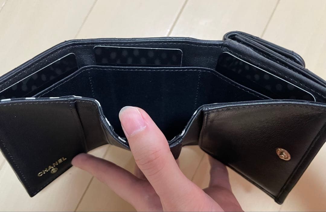 CHANEL ラムスキン スモールフラップウォレット AP3808 ブラック