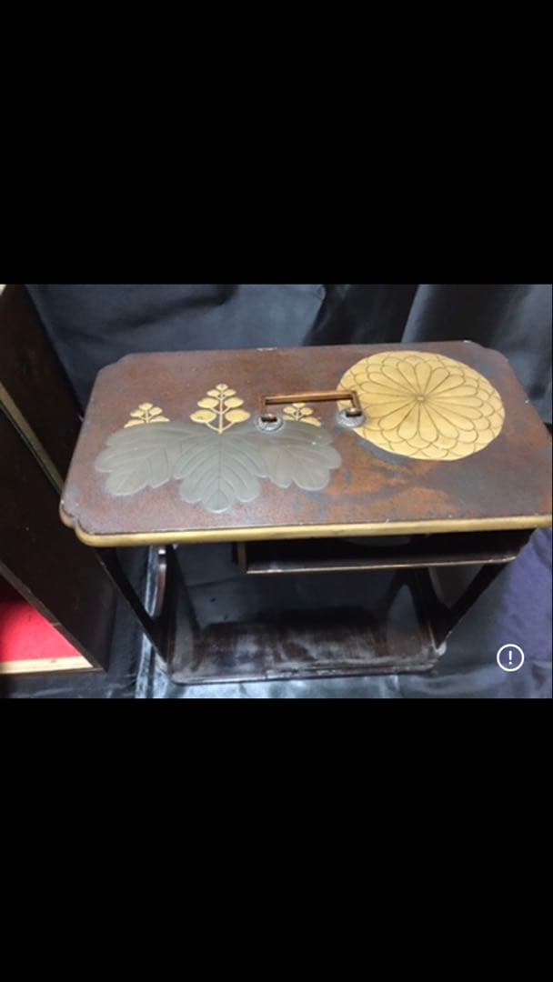 江戸時代　野弁当　重箱　蒔絵提重　骨董　五七桐と菊紋！豪華！