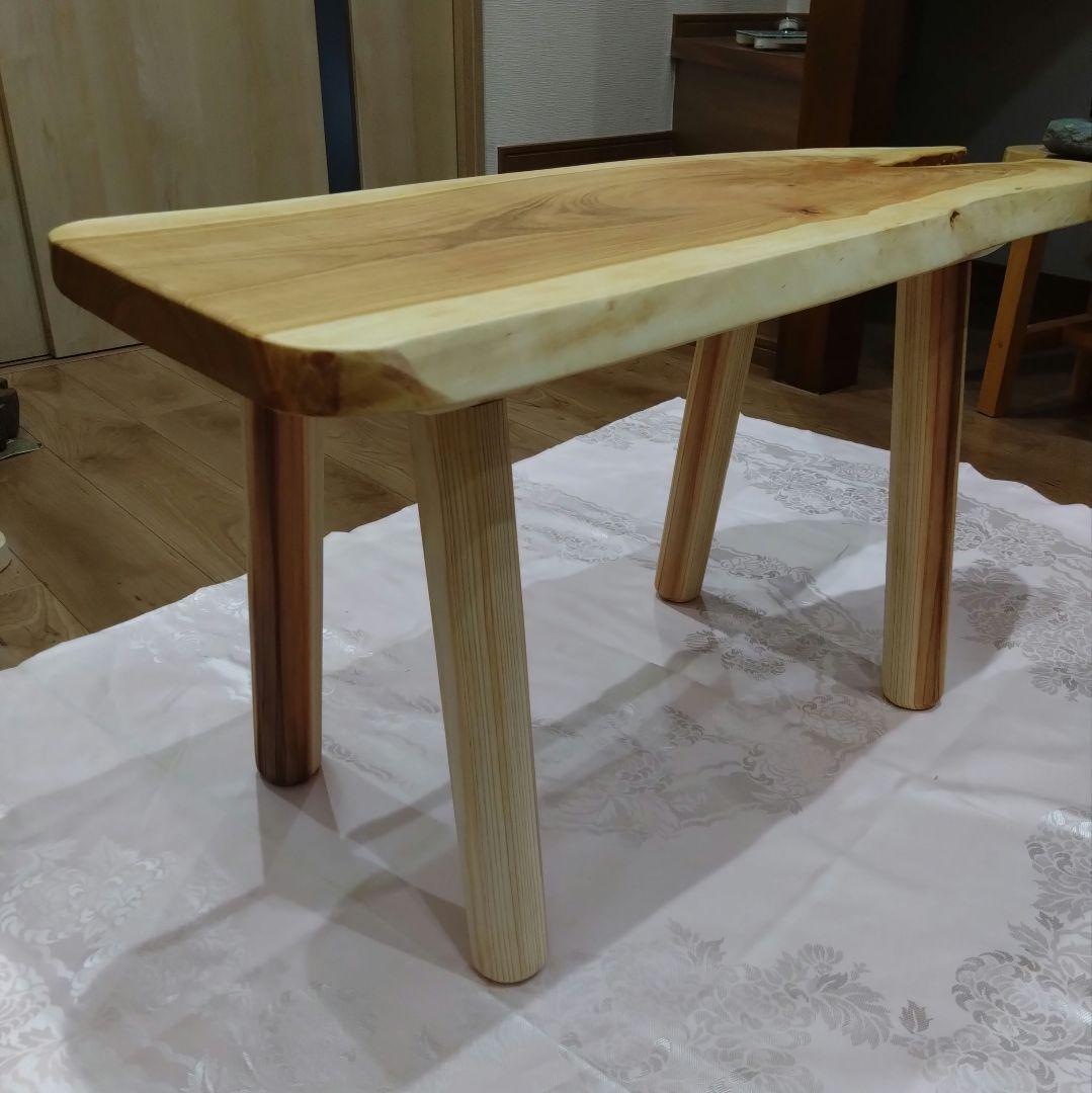 桜の木のローテーブル⑭　値下げ❕桜の模様が綺麗な耳付テーブル　リビング、ソファー