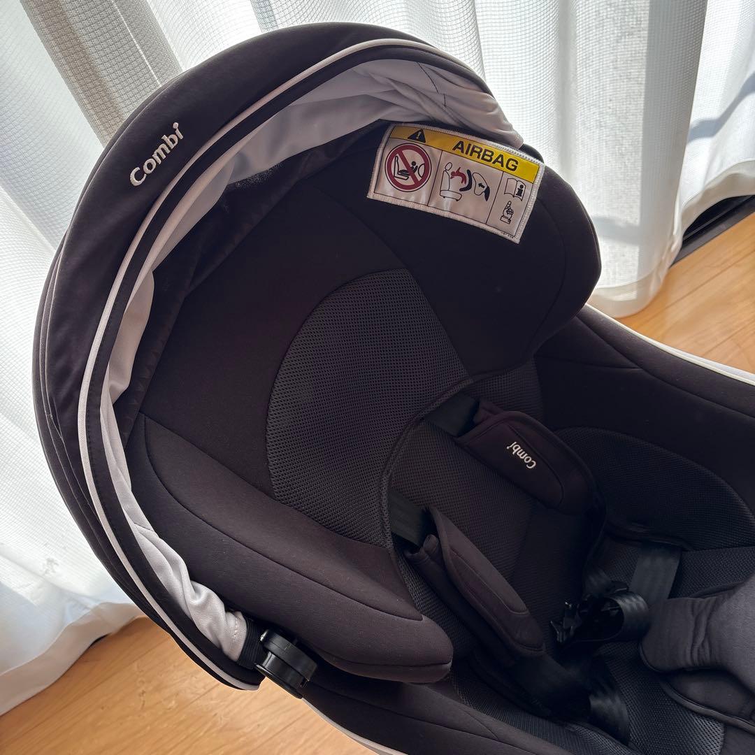 Combi 車用チャイルドシート ブラック