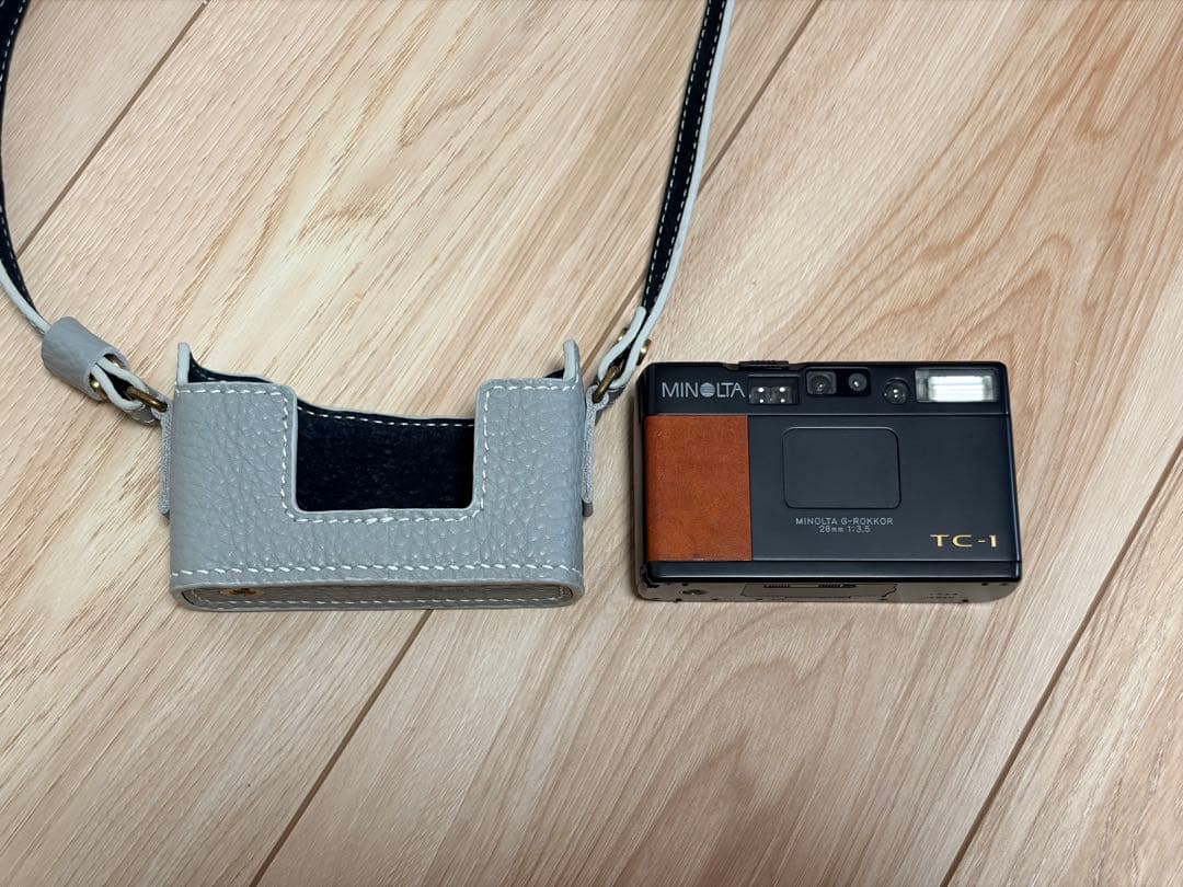 ミノルタMinolta TC-1 Limited コンパクトフィルムカメラ