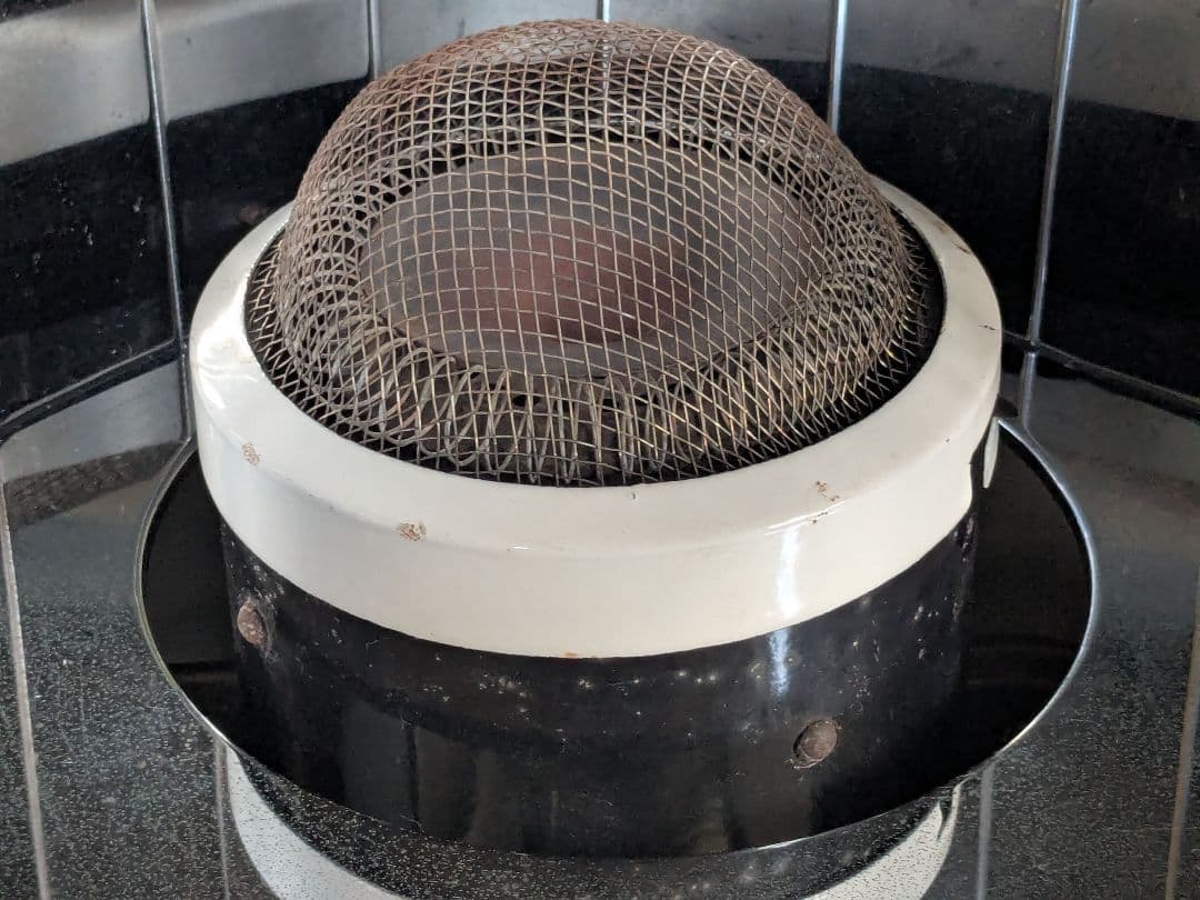 昭和レトロ石油ストーブ