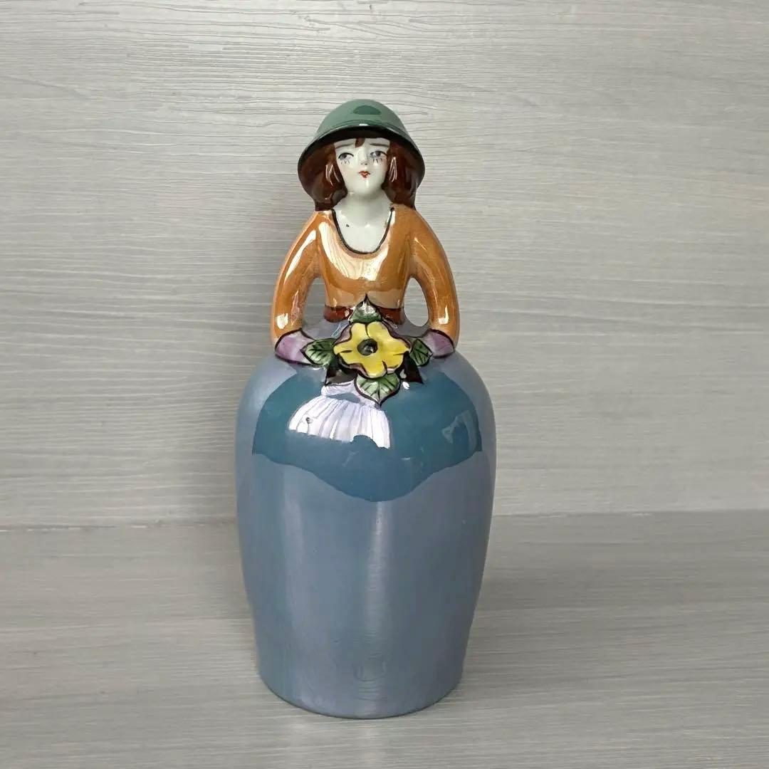 オールドノリタケ　アールデコ調デコレディーのパウダーシェーカー　置物　インテリア