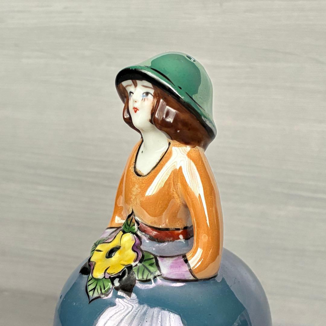 オールドノリタケ　アールデコ調デコレディーのパウダーシェーカー　置物　インテリア