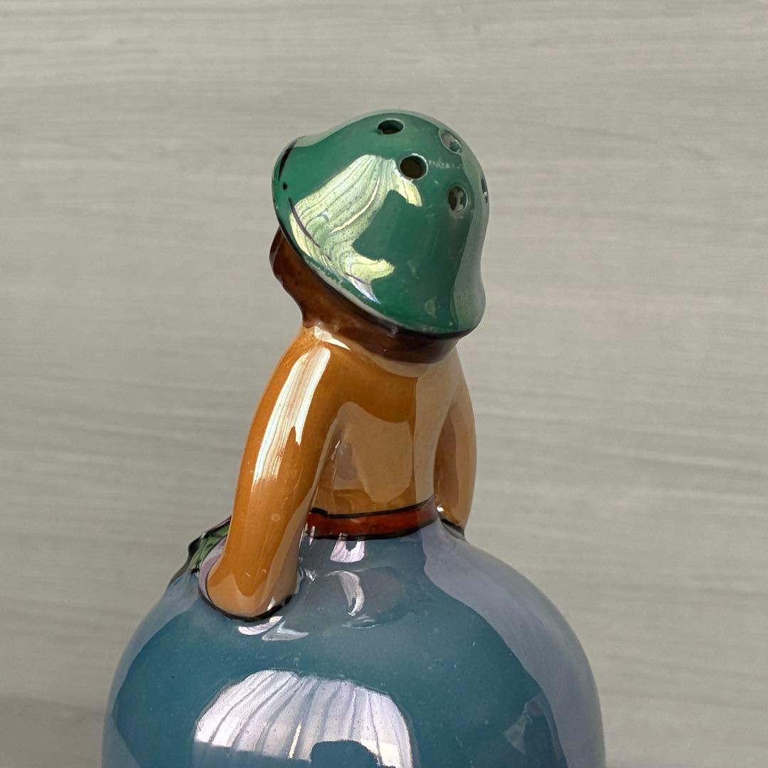 オールドノリタケ　アールデコ調デコレディーのパウダーシェーカー　置物　インテリア