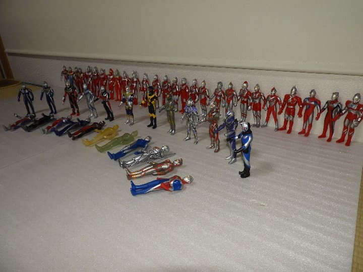 ウルトラマンソフビ50体