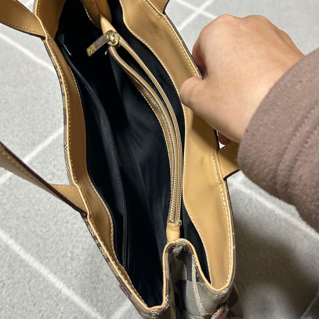 Givenchy ダイヤモンドパターン トートバッグ