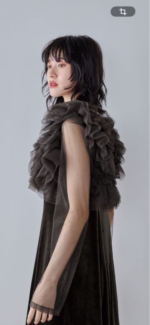 美品nianaニアナ ボリュームフリルレイヤードドレス Mベロア 結婚式同窓会