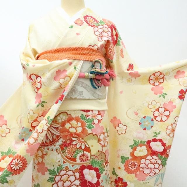 Y2761◇美品 正絹 毬 桜 成人式 振袖 着物