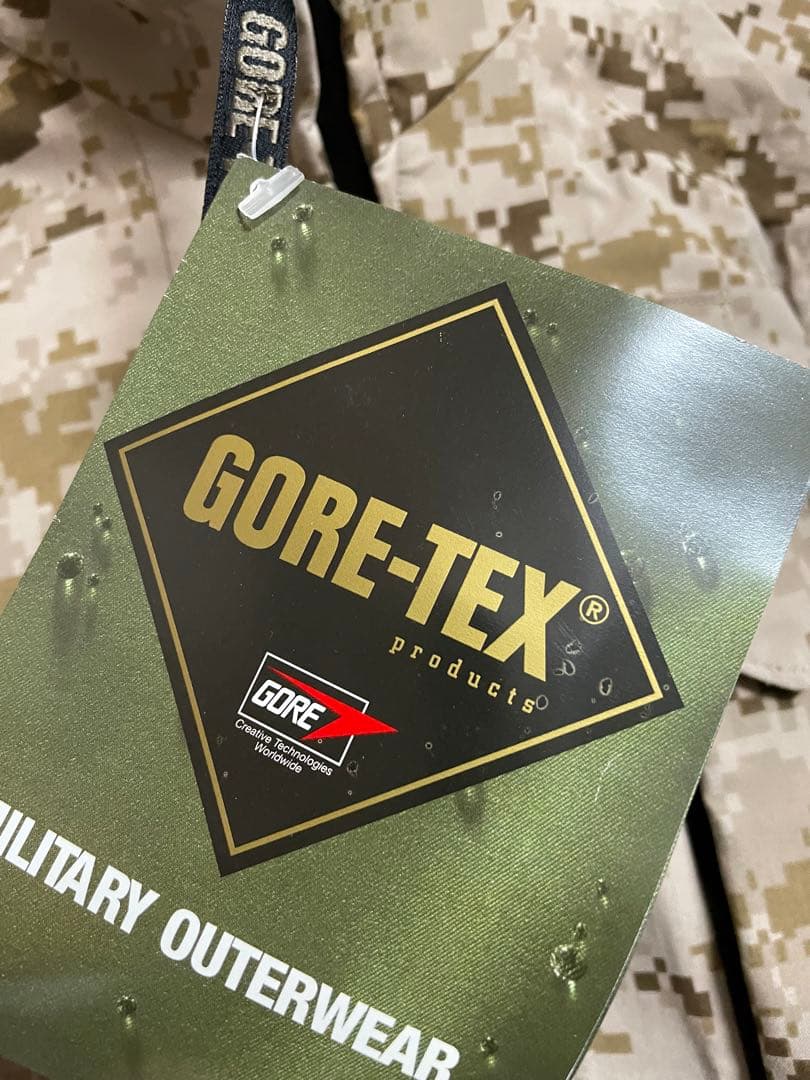 未使用　GORE-TEX PROPPERミリタリージャケット