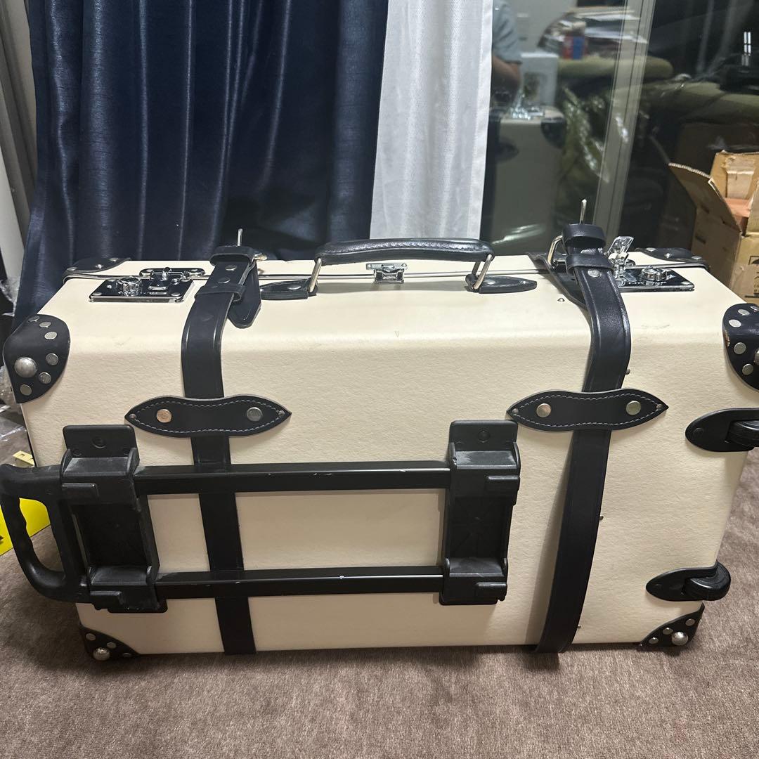 GLOBE-TROTTERグローブトロッター