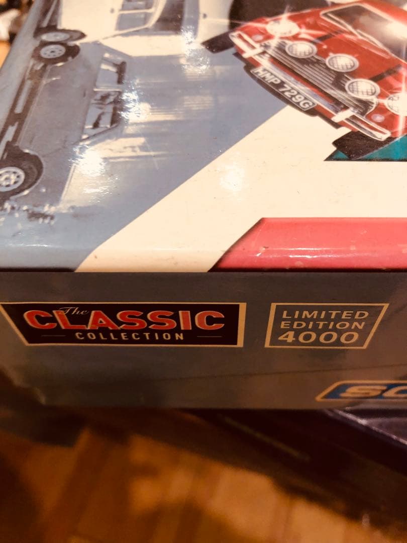 ぶーちゃんさん専用の映画「ミニミニ大作戦」の劇用車のスロットカー3台セット