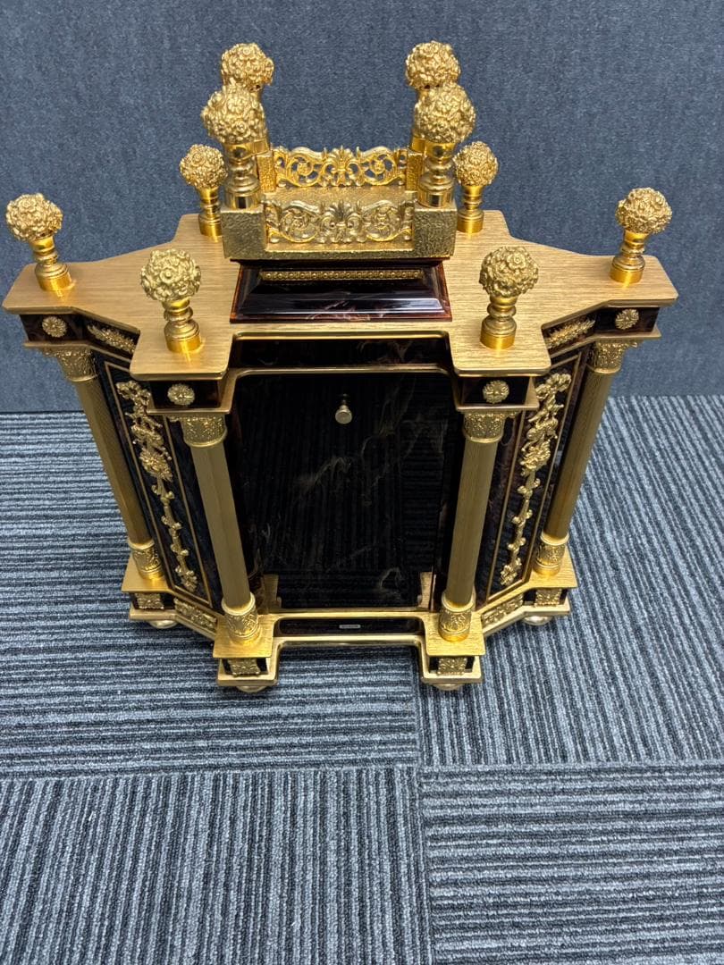 【動作確認済・送料込】SEIKO　置時計　宮殿　回転振子　クォーツ　QW427M