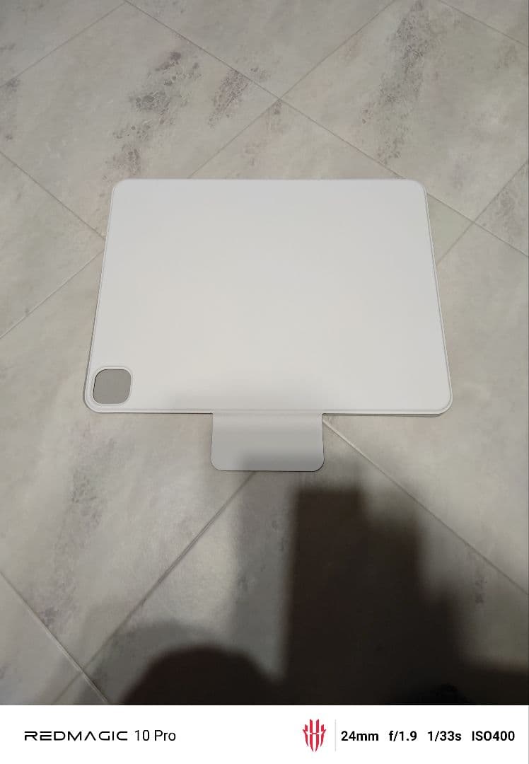 M4 13インチ iPad Pro Wi-Fi 256GB folio case