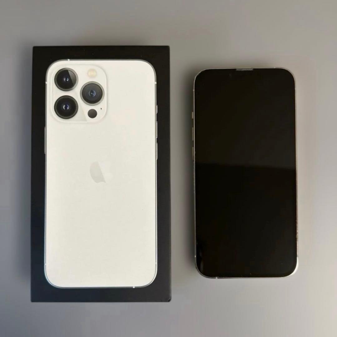 iPhone 13 Pro Silver 256GB SIMフリー アップル