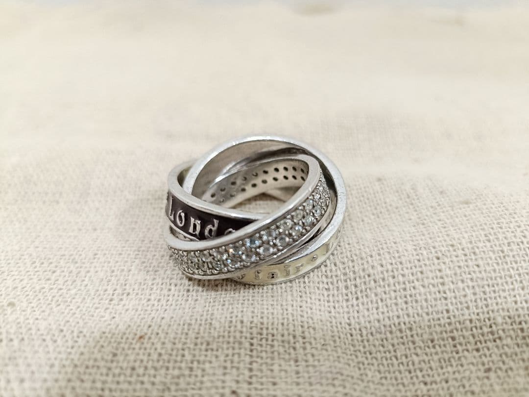 Vivienne Westwood 3連リング メイフェアリング