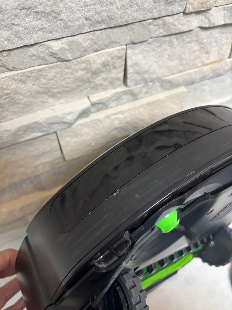 【美品】iRobot ルンバ i3+ ベース付　お掃除ロボット