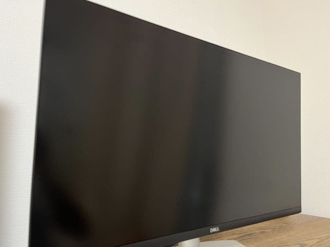 ちぃさん様　DELL ディスプレイ 本体 ホワイト