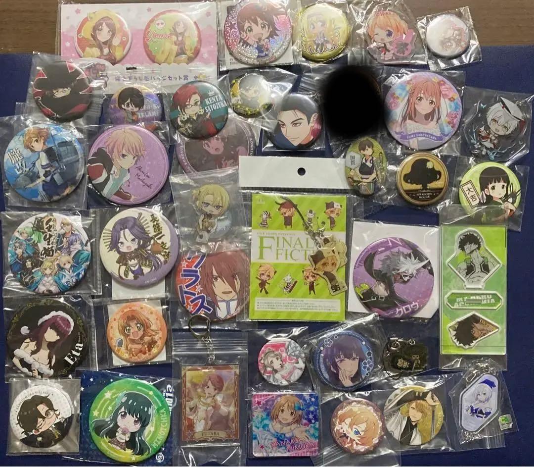 缶バッジ他37点まとめ売り