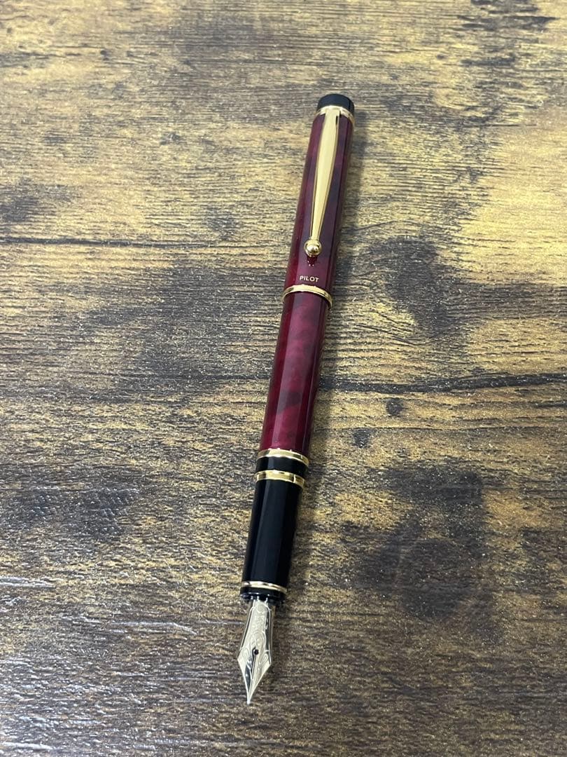 試筆のみ　1996年製　初期型　グランセ　ルビーレッド　マーブル　万年筆 細字