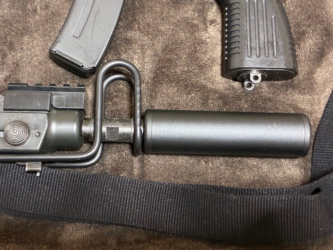 【最終値下】東京マルイ vz61スコーピオン リポ化カスタム済み ドラマガ付2丁