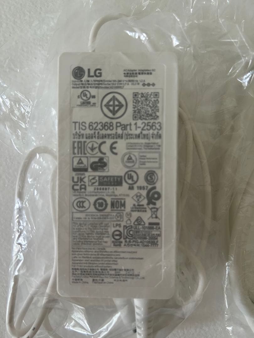 2024年9月購入 LG【25SR50F-W】24.5型