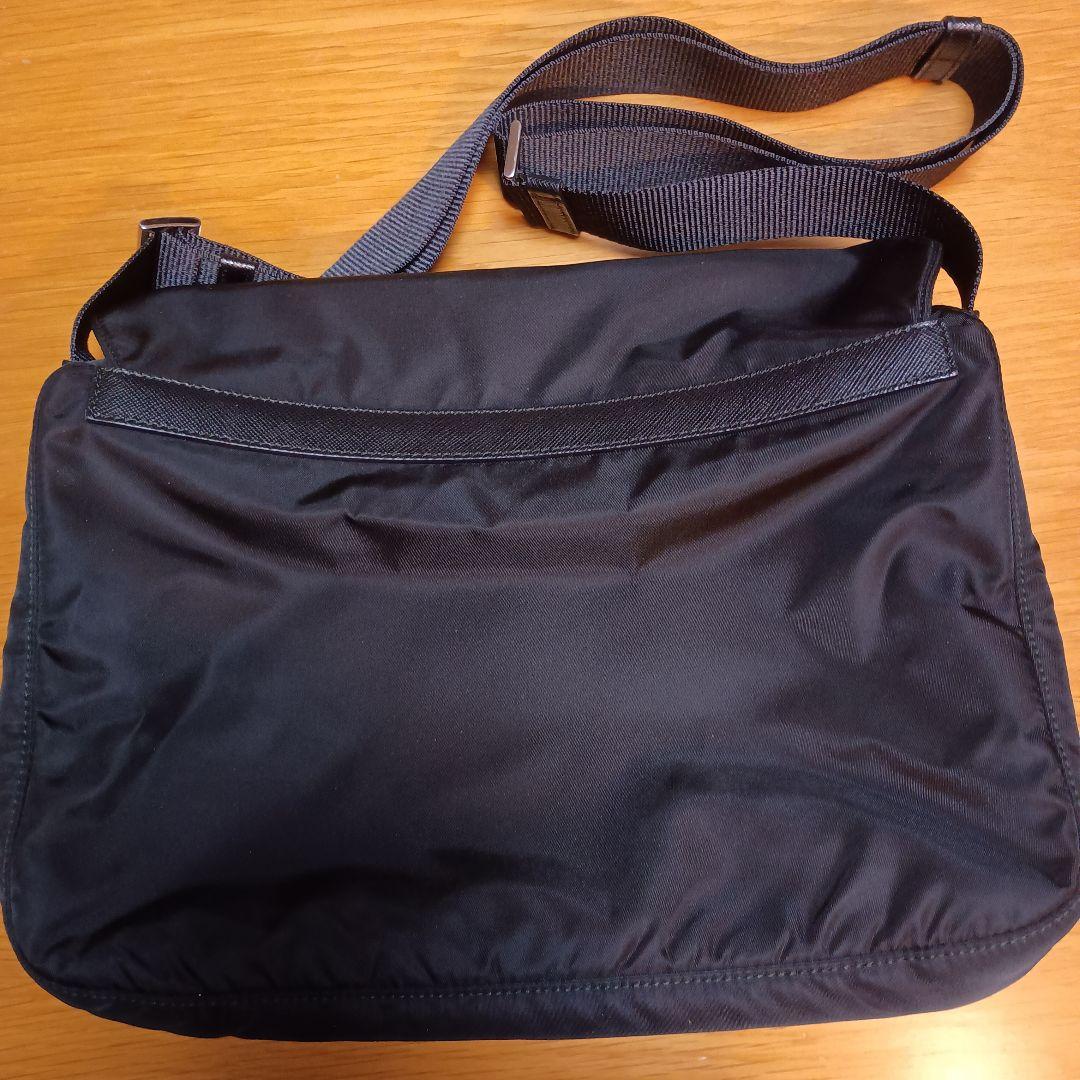 【美品】PRADA ブラック ショルダーバッグ ナイロン 1BD671