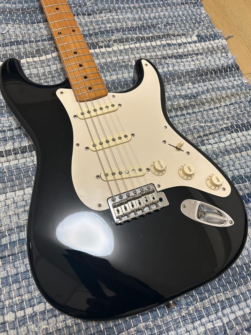 フェンダーメキシコ　ストラトキャスター　2000年代