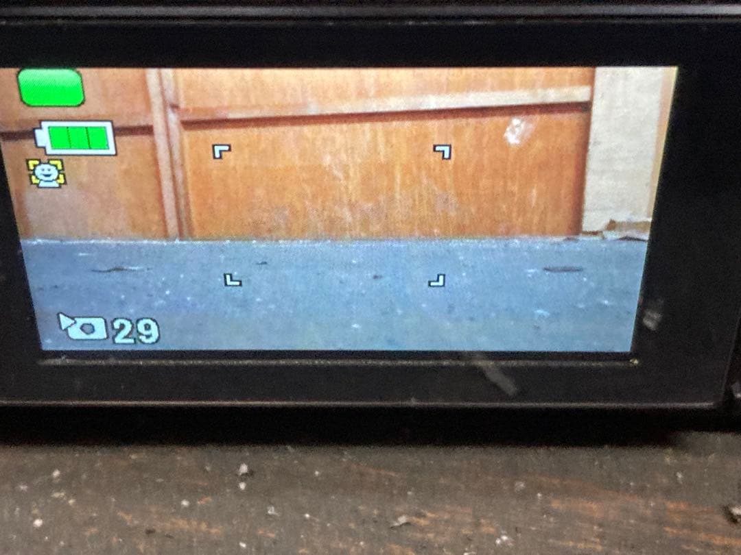 本日削除　防水　デジカメ　RICOH WG-70