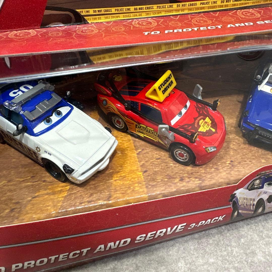 未開封 CARS MATTEL TO PROTECT AND SERVE