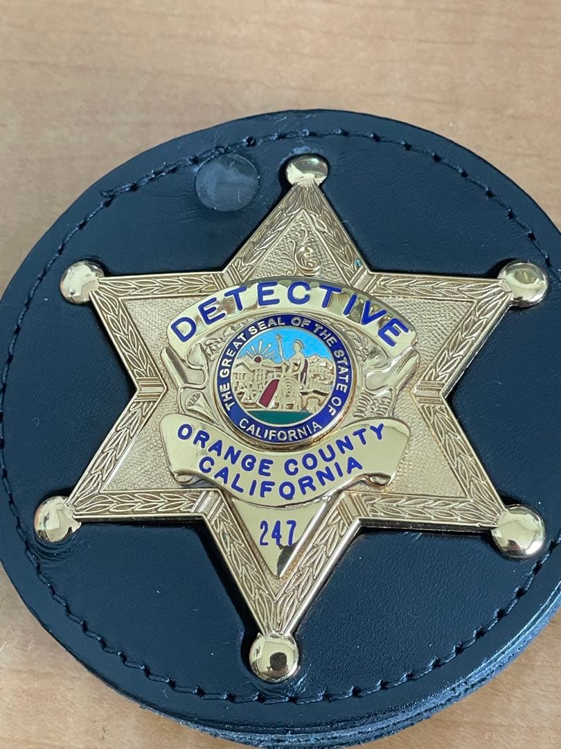 カリフォルニア州　ORANGE COUNTY　DETECTIVEバッジ