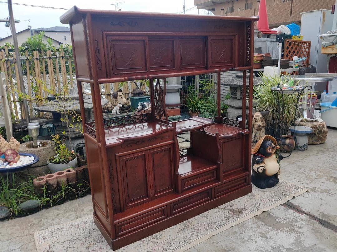 (送料設置込み)高級茶棚☆茶箪笥☆唐木飾り棚☆収納棚☆透かし彫り☆無垢