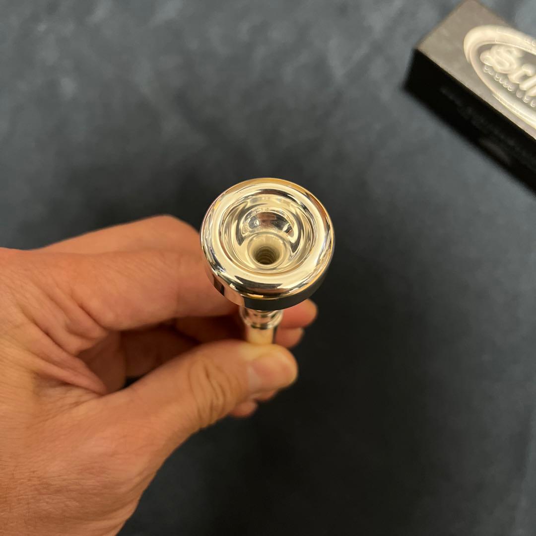 Schilke シルキー トランペット マウスピース　【MG2】