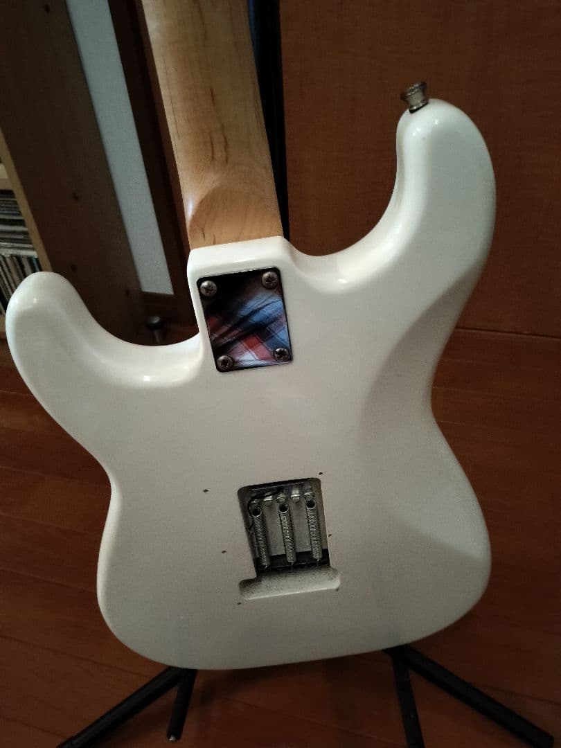 ストラトキャスター　コンポーネントギター　ブレンドピックアップ　沖縄発送不可