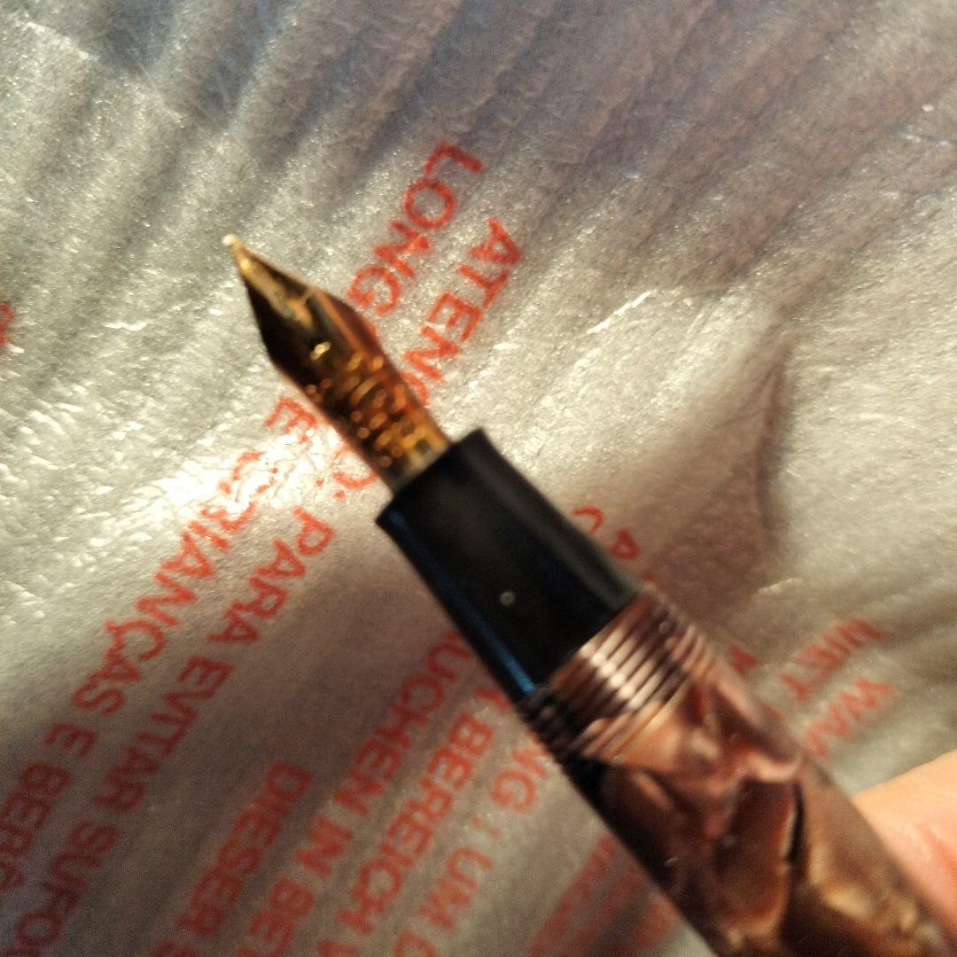 Conway Stewart の Antiqueの美品